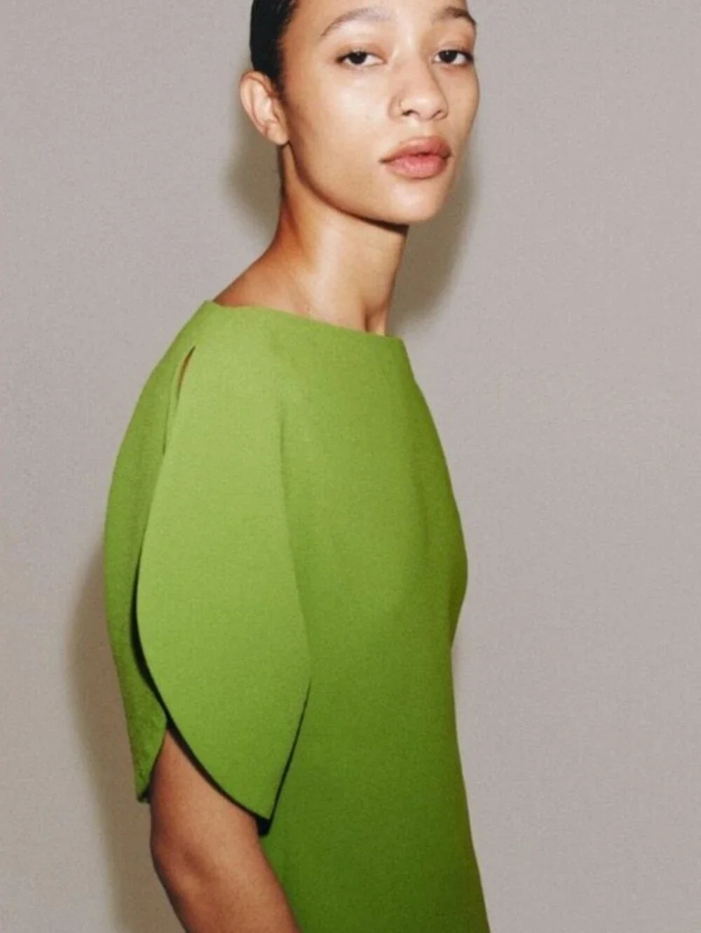 ZARA ASYMMETRIC MIDI DRESS GREEN SIZE XS